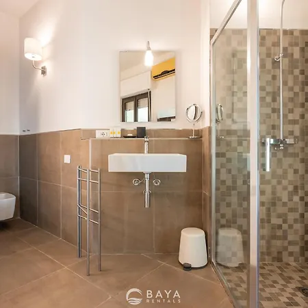 Vila Micaela With Private Pool, 2 Patios & Lush Garden *