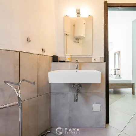 Vila Micaela With Private Pool, 2 Patios & Lush Garden *